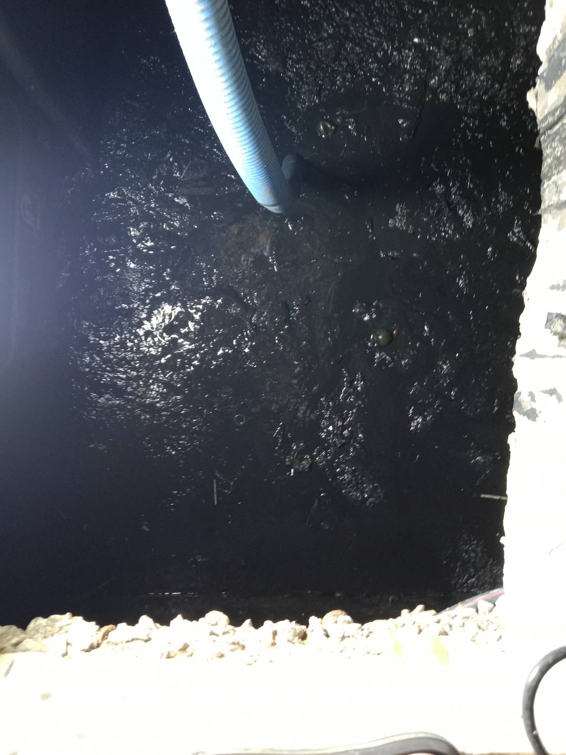 9 - https://sumitaservice.com | สุมิตา บริการดูดส้วม สูบส้วม แก้ปัญหาส้วมเต็ม ท่อตัน ด้วยทีมงานมืออาชีพ พร้อมรับประกันงาน 3 เดือน บริการ 24 ชั่วโมง บริการในเขตกรุงเทพและปริมณฑล